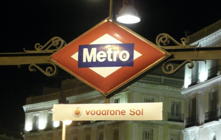 La guerra del 4G se traslada al subsuelo: Vodafone presume de despliegue en los metros de España