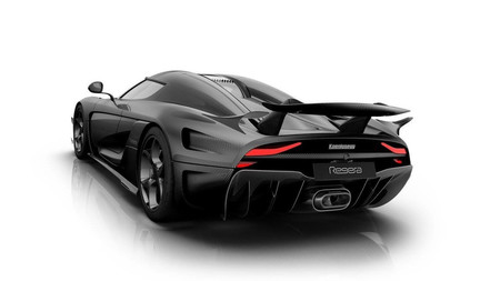 Este es el Koenigsegg Regera al desnudo, luciendo palmito y fibra de carbono