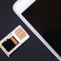 Hace 10 años la microSD era básica para tu celular: ahora no existe y  tiene un gran motivo 