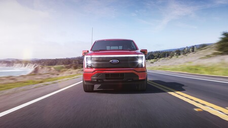 Ford F 150 Lightning 2021 012
