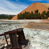 "No quiero vivir con una mina a 100 metros de mi casa". El éxito del coche eléctrico tiene un lado oscuro: los pueblos que luchan por no desaparecer