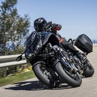 Primeiro, a China copiou a Honda e a Ducati; agora, eles plagiaram o Citroën 2CV para criar a invenção mais surreal: um triciclo radical 