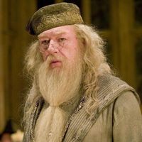 "No tiene sentido": el actor Michael Gambon nunca leyó los libros de Harry Potter para interpretar al emblemático Dumbledore 