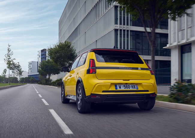 Renault 5 E Tech 2025 Hd F86463ae1c62fe78e6d2c71d03e59156527ff4f05