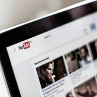 En su lucha contra los adblockers, Google ha tomado una decisión salomónica: hacer que ver vídeos en YouTube sea una pesadilla