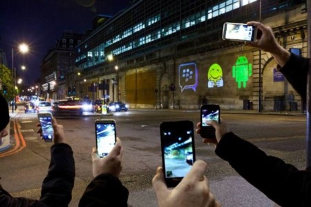 La productividad llega a la mensajería instantánea con BBM
