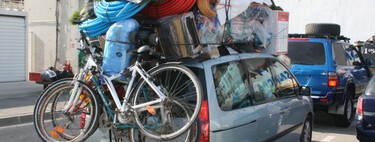 Circular con objetos que sobresalen del auto no está prohibido en CDMX, pero sí te pueden multar si no tramitas el permiso