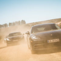 Porsche muestra cómo pone a prueba el próximo Panamera en Sudáfrica 