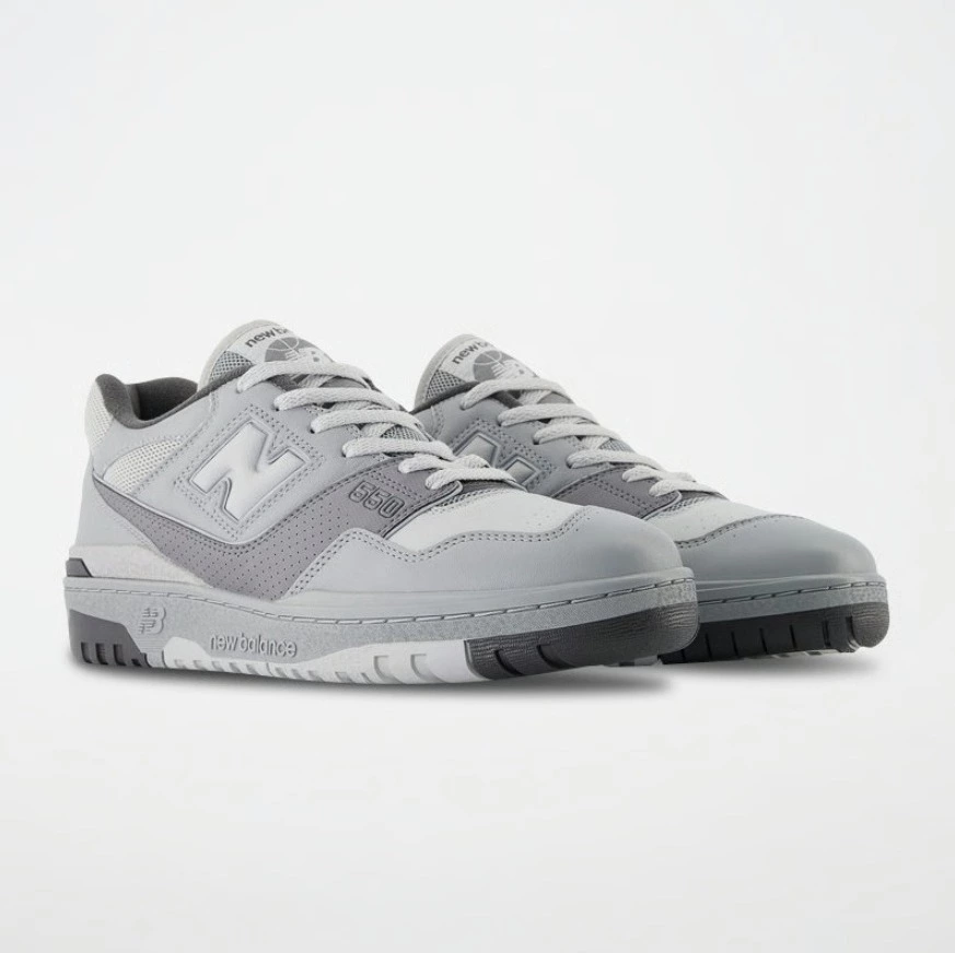 NEW BALANCE Zapatillas de piel 550