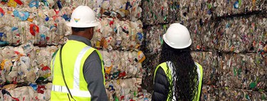 Ahorró 23.000 dólares para la autocaravana de sus sueños y los guardó en una vieja caja de Vans. Su mujer la tiró haciendo limpieza, pero un trabajador de la planta de reciclaje encontró el dinero y se lo devolvió