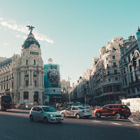 Tu coche sin etiqueta no puede circular por Madrid, pero tendrás que seguir pagando el 'numerito' todos los años. Lo dice el Ayuntamiento
