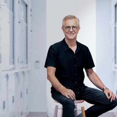 Este experto en longevidad tiene 68 años pero su edad biólogica es de 53. Esta es su rutina semanal: "la diferencia entre hacerlo o no es enorme para nuestra salud"