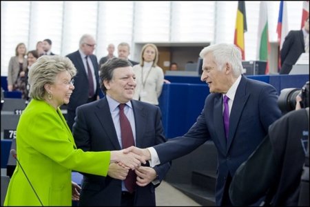 La Comisión Europea compara a Google con un aparato de vigilancia orwelliano