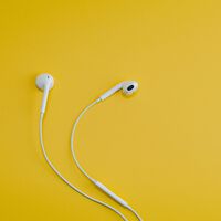 El jack de auriculares acaba de perder la batalla: 2025 es el primer año en que los móviles que lo incluyen son minoría 