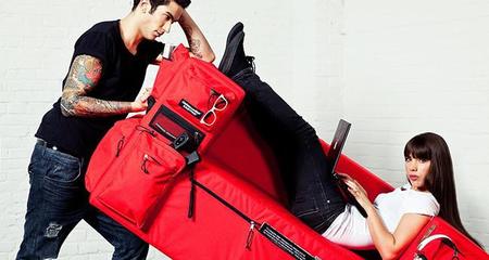Backpack Sofa por Quinze&Milan y Eastpak