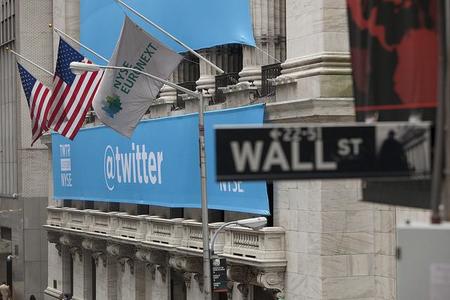 Twitter todavía busca líder y solución para su negocio
