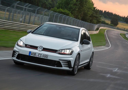 Volkswagen Golf Gti Clubsport 2016 800x600 Wallpaper 06