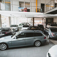 El precio de los coches nuevos sigue incontrolable y sube un 5,3% en marzo, empujando la inflación a tasas históricas