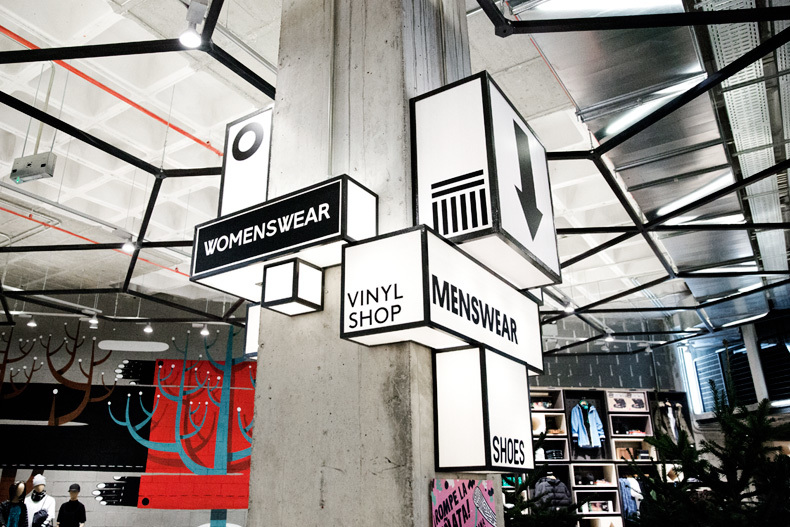 Foto de Urban Outfitters Barcelona (1/14)