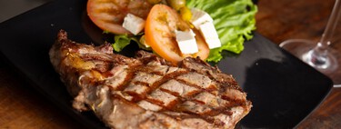 Hay quien dice que comer mucha proteína es malísimo. El problema es que no se puede generalizar en nutrición 