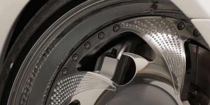 Bling, bling: Mercedes-Benz CLS 55 AMG by WheelsandMore