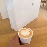 Apple busca a alguien que se pase el día de cafetera en cafetera. El puesto se llama iCup 