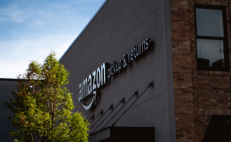 La Comisión Europea acusa a Amazon de usar ilegalmente los datos de los vendedores de terceros para competir con ellos
