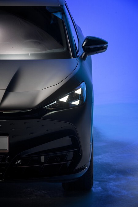 CUPRA Tavascan Primer Contacto 17