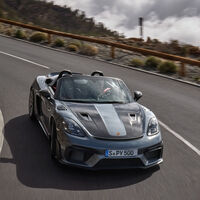 El Porsche 718 Boxster dice adiós a la gasolina con furia: se ha tragado el motor del 911 GT3