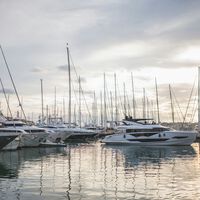 Muchos puertos españoles se han convertido en resorts de lujo para ricos: tener un barco de recreo es cada vez más difícil