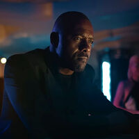 "El chiste más elegante en la historia de los videojuegos": cuando Idris Elba anunció el rescate del RPG Cyberpunk 2077 