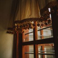 Deja de usar cortinas en la recámara: 5 alternativas elegantes, originales y modernas para tus ventanas 