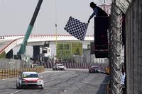 El Mundial de Turismos baja el telón en Macao con José María López y Robert Huff venciendo