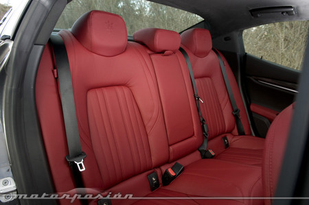 Maserati Ghibli Diésel plazas traseras