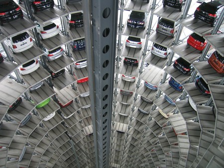 Sin frenos, la industria automotriz no puede parar la caída en ventas, así el panorama desde enero de 2018