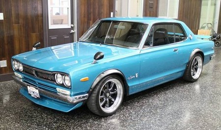 1972 Nissan Skyline Front Blue