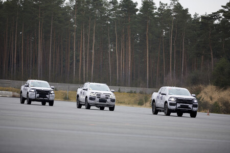 Rn220315amarok 135