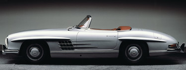 El fascinante origen del Mercedes 300 SL Roadster, el biplaza descapotable más bello de la historia
