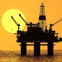 ¿Cúal es la relación entre los precios del petróleo y la inflación en España?