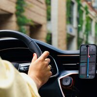 Evita las multas en tu próximo viaje con este nuevo gadget de TomTom que avisa de los radares y atascos