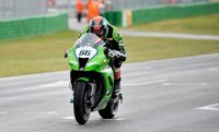 Superbikes San Marino 2011: día de sorpresas con Tom Sykes y Sam Lowes en pole