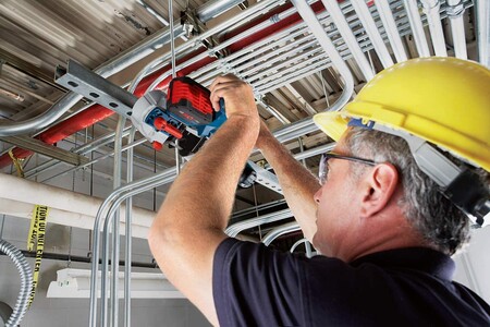 Ofertas en herramientas y bricolaje de Amazon con sierras, taladros y brocas rebajadas de marcas como Bosch, Hikoki o Black & Decker