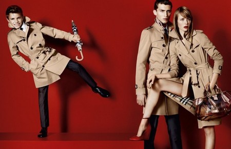 De tal palo tal astilla... Romeo Beckham el nuevo 'top model' de Burberry