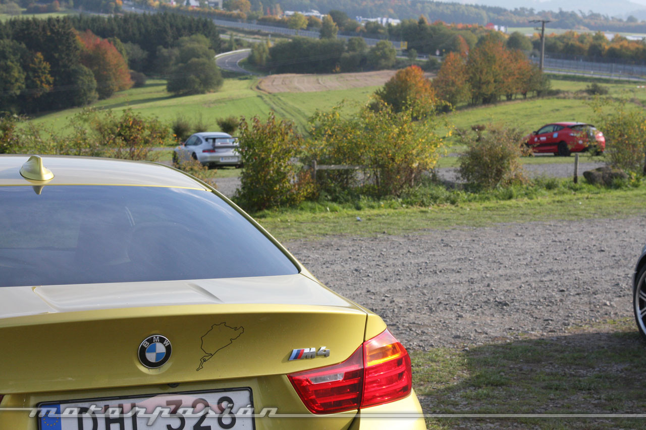 Sueñas con ir a Nürburgring y lo sabemos. Hoy en nuestra guía para principiantes saltamos a pista (parte 3)