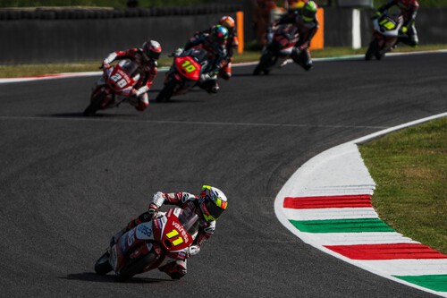 Izan Guevara pierde la victoria por pisar el verde para que Sergio García gane y dé un golpe al mundial