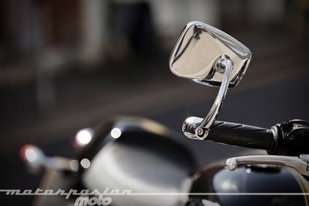 Triumph Thruxton