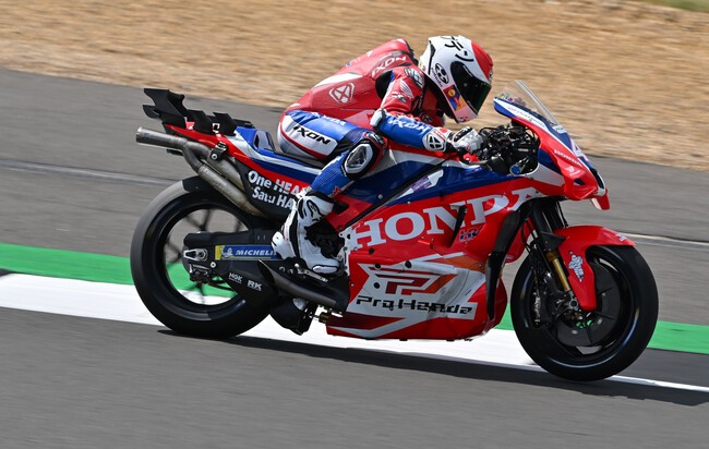 Espargaro Gran Bretana Motogp 2025