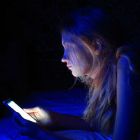 Enganchado al móvil: cómo saber si mi hijo adolescente es adicto a las nuevas tecnologías