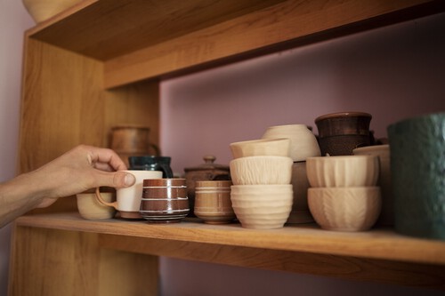 Cómo reutilizar las tazas viejas de casa