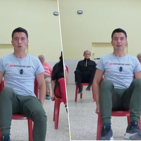 Pilates en silla: una rutina de dos ejercicios de abdomen suaves y efectivos para mayores de 60 